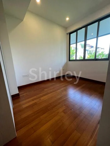 5 Bed Cluster House (Landed) for Rent in  Greenwood Mews - Image 4