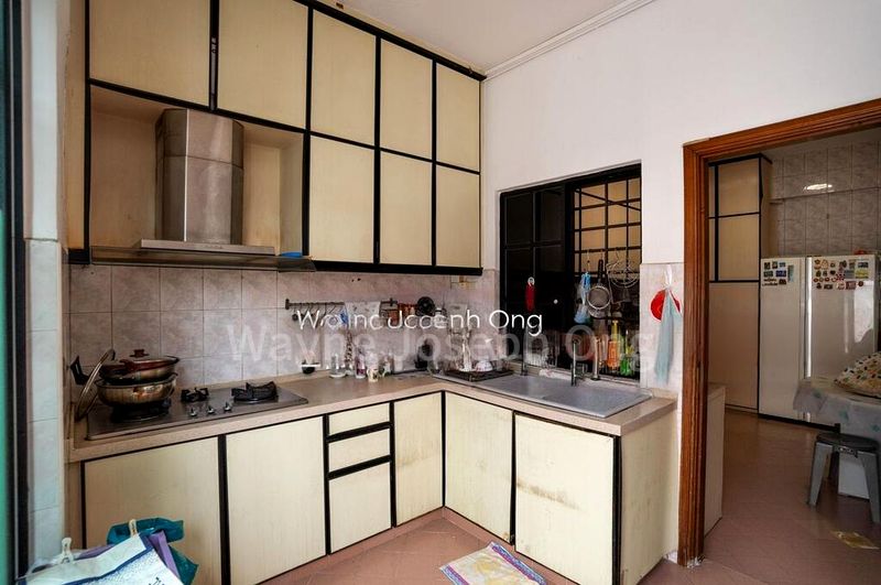 6 Bed Semi-Detached House (Landed) for Sale in  Vacanza @ East - Image 2