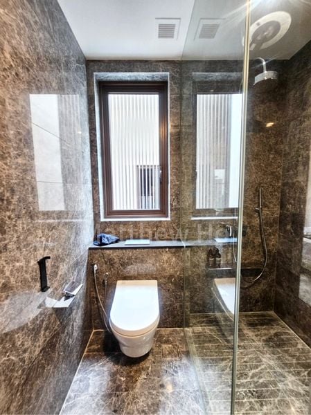 3 Bed Condo for Sale in  Parksuites - Image 12