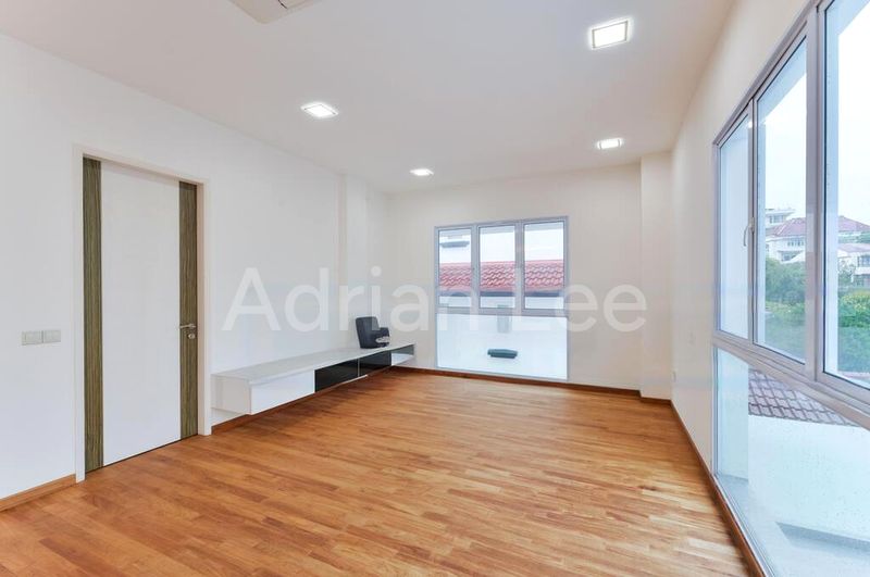 7 Bed Semi-Detached House (Landed) for Sale in  Eng Kong Park - Image 8