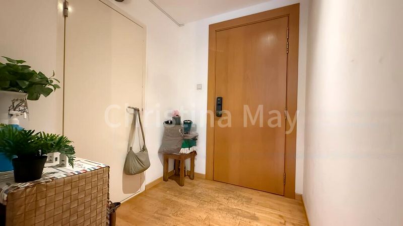 2 Bed Apartment (Condo) for Sale in  The Pier At Robertson - Image 6