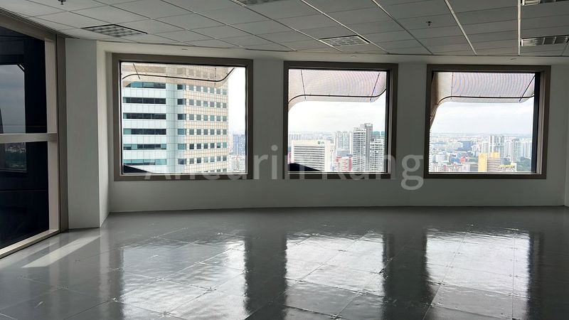 Office for Rent in  Centennial Tower - Image 10