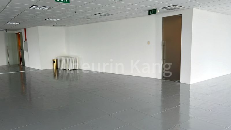 Office for Rent in  Centennial Tower - Image 9