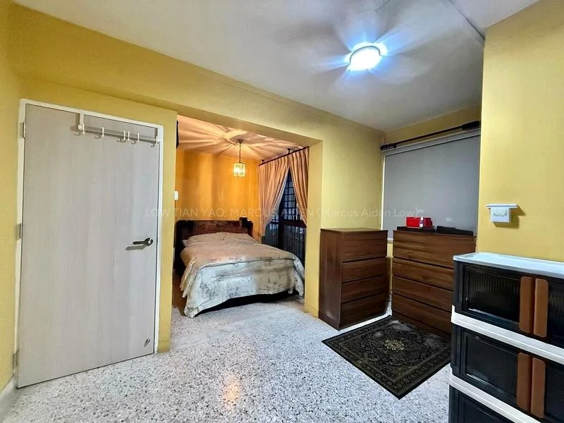 5 Room (5STD) HDB for Sale in  216 Lorong 8 Toa Payoh - Image 6