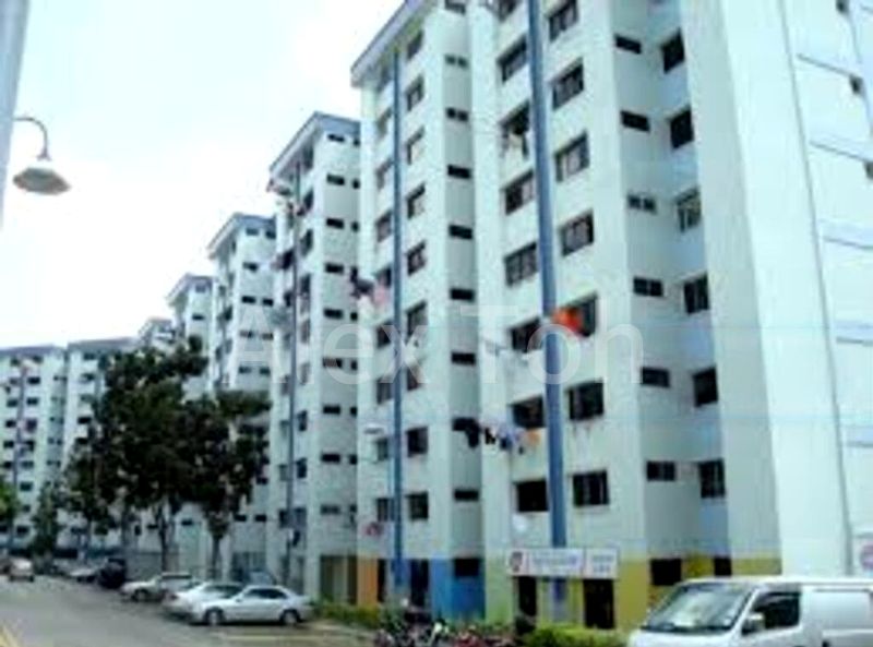 Room (HDB) for Rent in  101 Woodlands Street 13 - Image 4