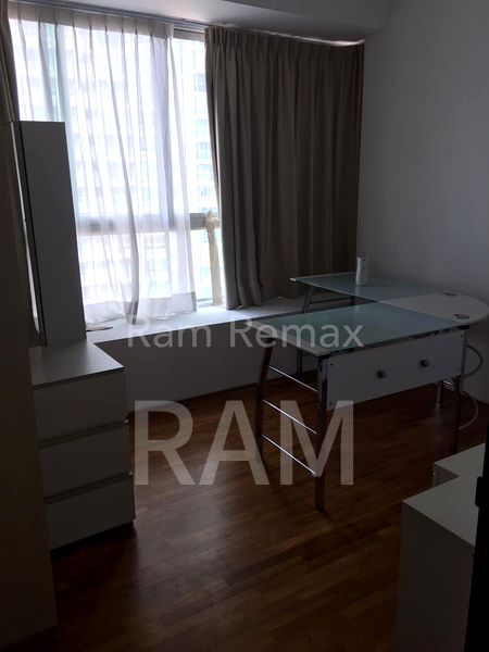 1+1 Bed Condo for Rent in High Park Residences - Image 8