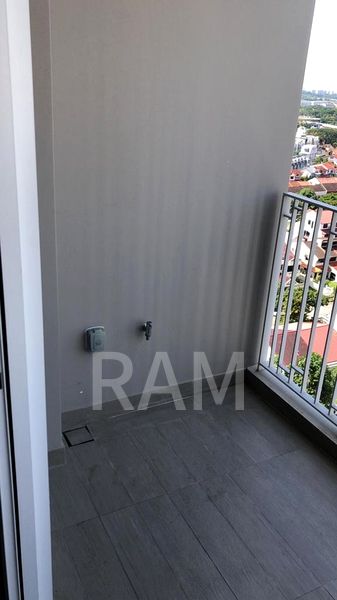 1+1 Bed Condo for Rent in High Park Residences - Image 6