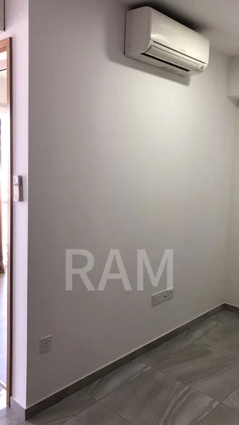 1+1 Bed Condo for Rent in High Park Residences - Image 2