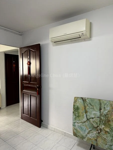Common Room (HDB) for Rent in  238 Serangoon Avenue 2 - Image 2