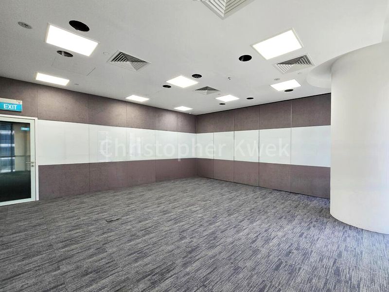 Office for Rent: Alexandra Point - Image 8