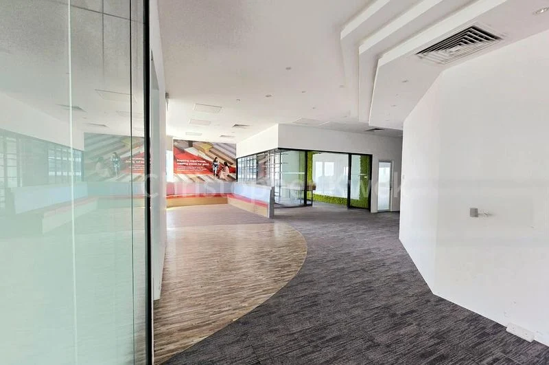 Office for Rent: Alexandra Point - Image 16