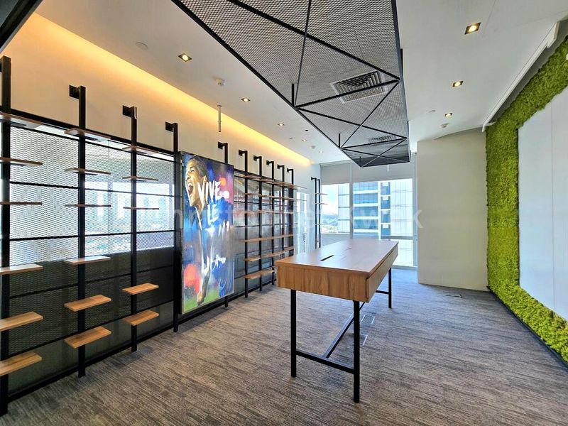 Office for Rent: Alexandra Point - Image 13