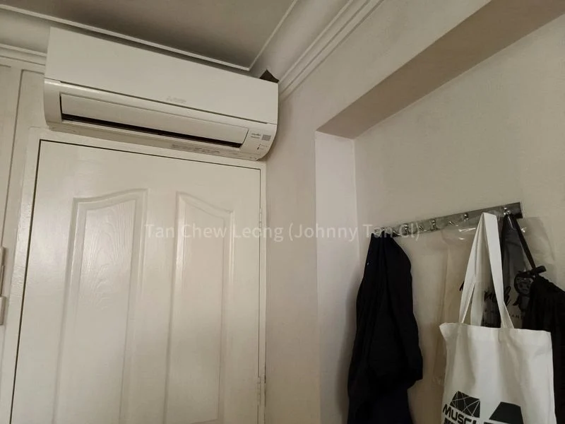 Common Room (HDB) for Rent in Joo Seng Road - Image 1