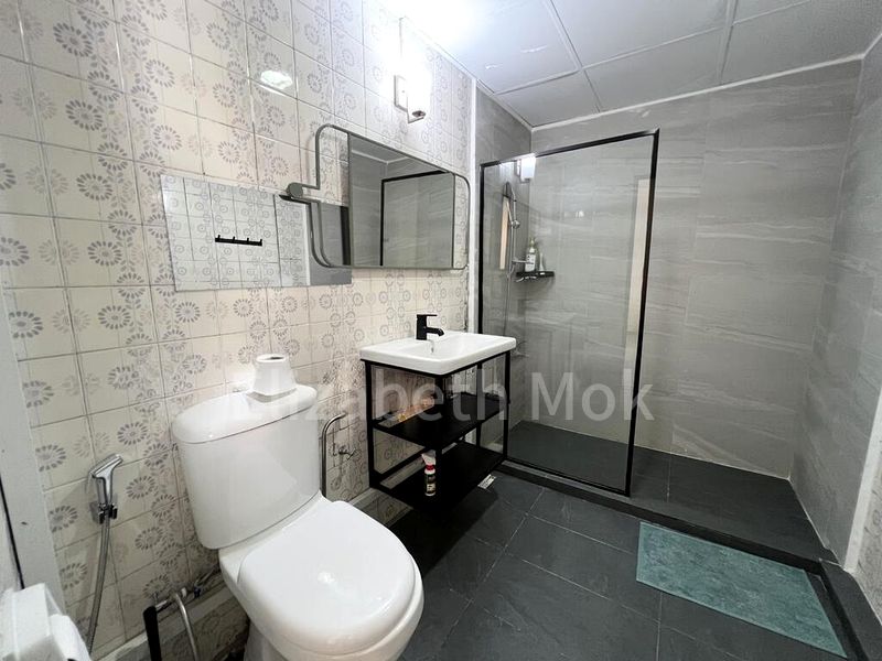 Master Room (Condo) for Rent in  Cairnhill Plaza - Image 3