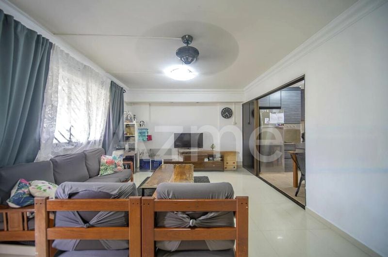 4 Room (4S) HDB for Sale in  149 Simei Street 1 - Image 2