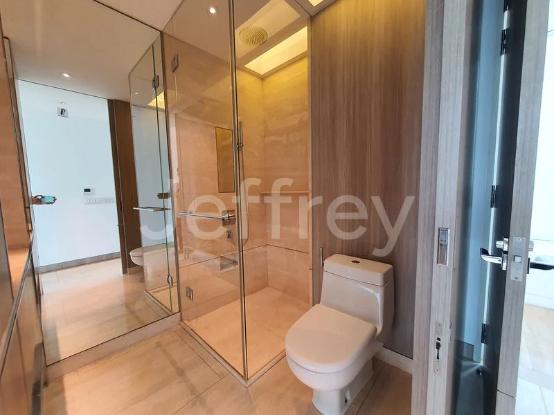 4+1 Bed Condo for Rent in Ardmore Residence - Image 20