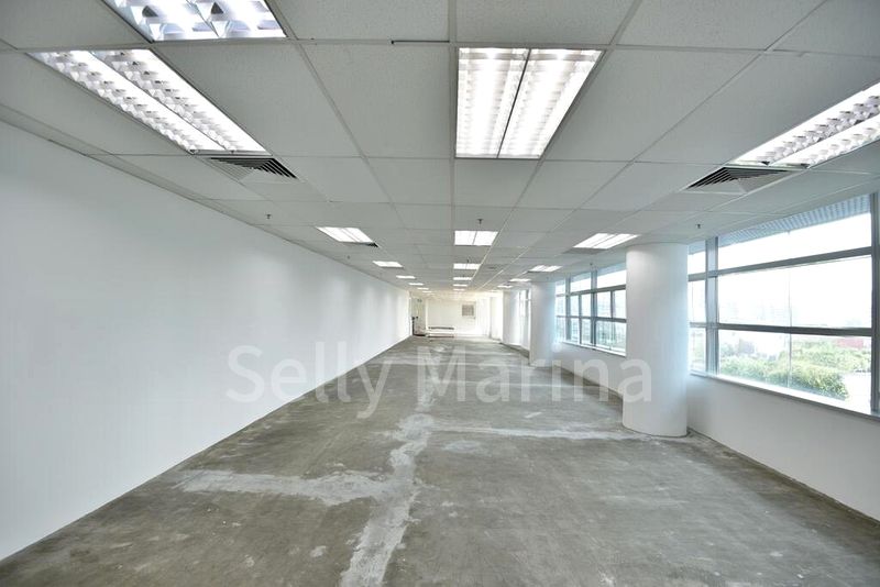 Light Industrial (B1) for Rent: The Siemens Centre - Image 1
