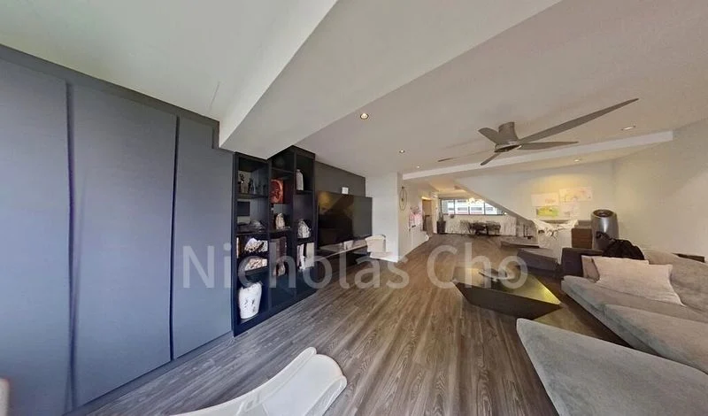 Maisonette HDB for Sale in  556 Jurong West Street 42 - Image 11