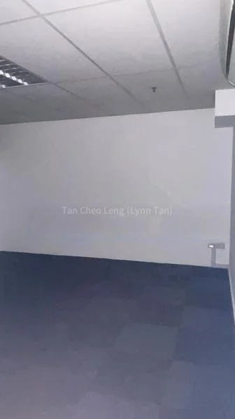 Light Industrial (B1) for Rent: Lam Soon Industrial Building - Image 2