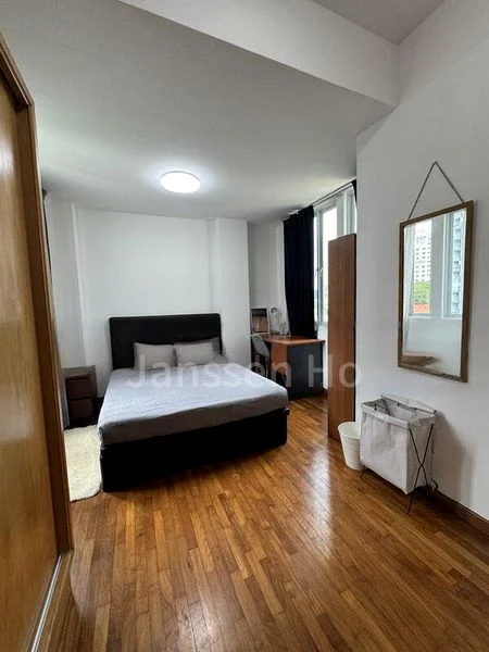 Common Room (Condo) for Rent in  The Huntington - Image 13