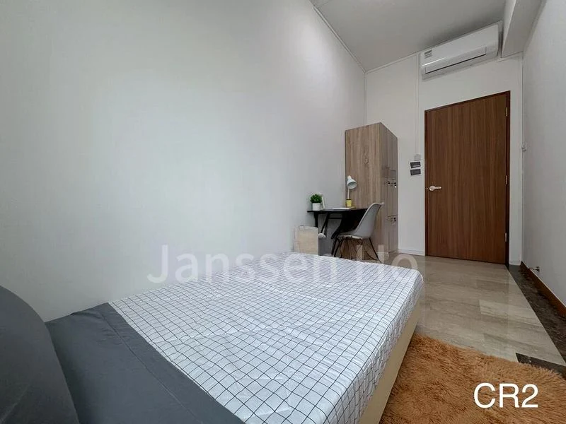 Common Room (Condo) for Rent in  The Huntington - Image 4