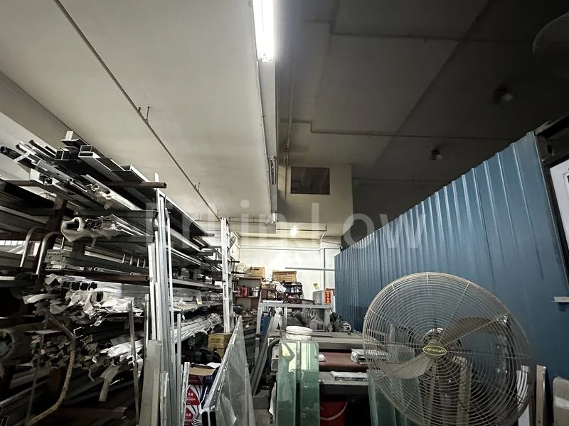 Factory / Workshop (B2) for Sale in E9 Premium - Image 2