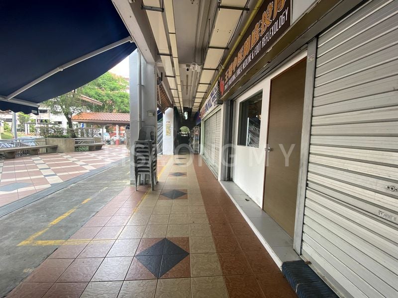 Shop / Shophouse for Sale: 214 Jurong East Street 21 - Image 1