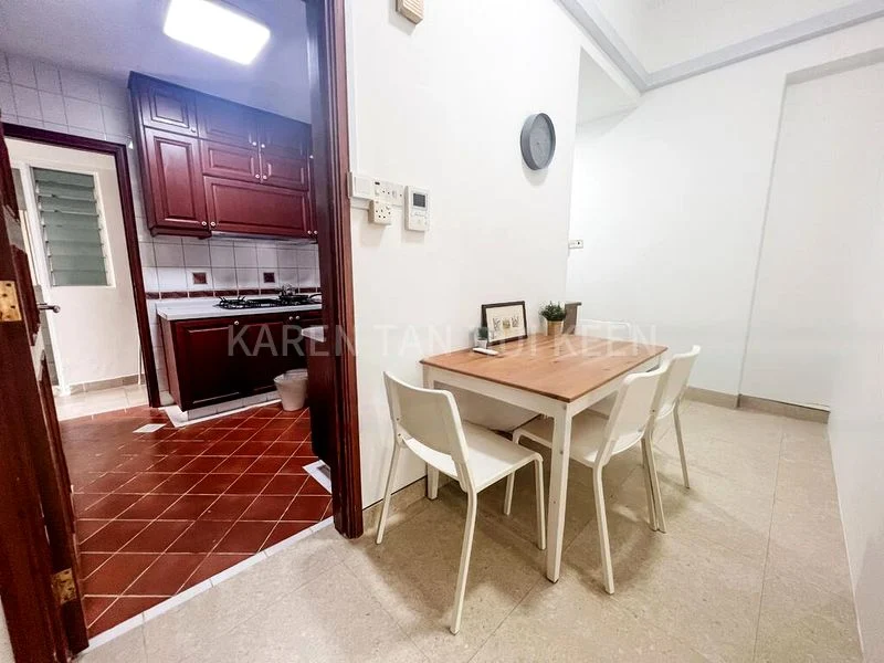 Master Room (Condo) for Rent in  Cavendish Park - Image 5