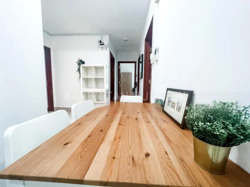 Master Room (Condo) for Rent in  Cavendish Park - Image 6