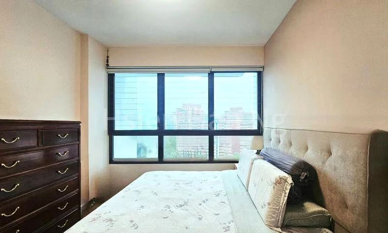 4 Bed Executive Condo for Sale in  Belysa - Image 7