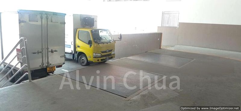 Light Industrial (B1) for Rent: Pacific Tech Centre - Image 1