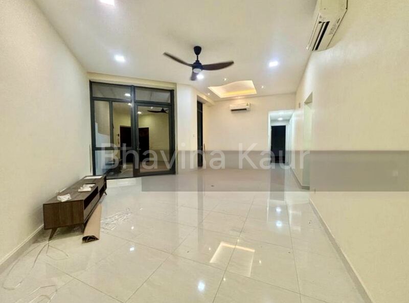 2 Bed Condo for Sale in  Regentville - Image 8