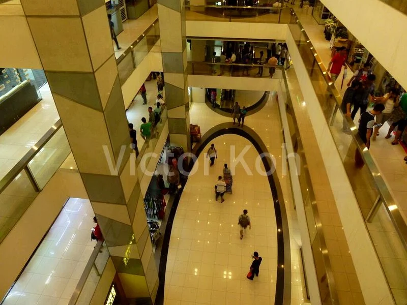 Office for Sale: Peninsula Plaza - Image 3