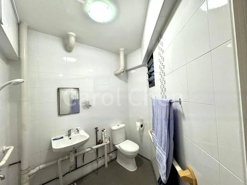 Master Room (HDB) for Rent in 144 Potong Pasir Avenue 2 - Image 3