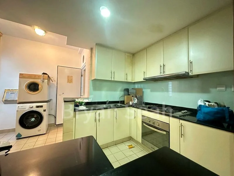 2 Bed Condo for Rent in  Compass Heights - Image 1