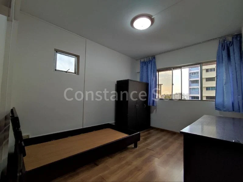 Common Room (HDB) for Rent in  412 Jurong West Street 42 - Image 2