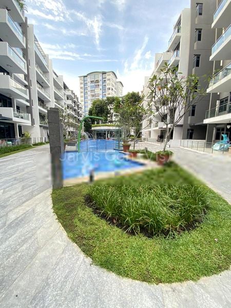 2 Bed Apartment (Condo) for Rent in  Waterscape At Cavenagh - Image 15