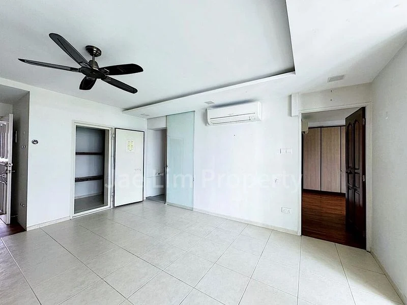 4 Room (4A) HDB for Sale in  199D Punggol Field - Image 2