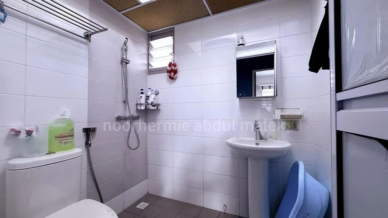 3 Room (3A) HDB for Sale in  117B Jalan Tenteram - Image 7