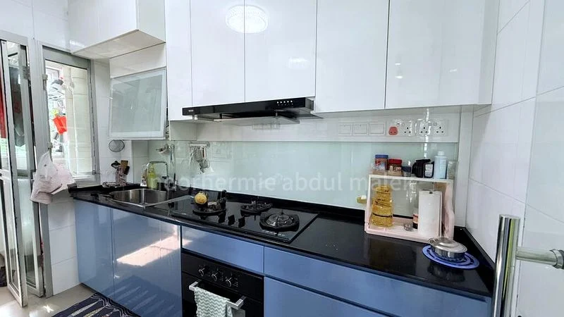 3 Room (3A) HDB for Sale in  117B Jalan Tenteram - Image 4