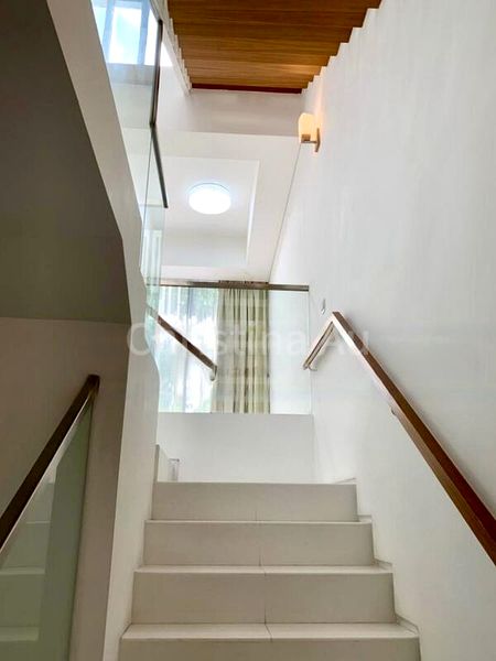 5 Bed Cluster House (Landed) for Sale in  Charlton 27 - Image 2