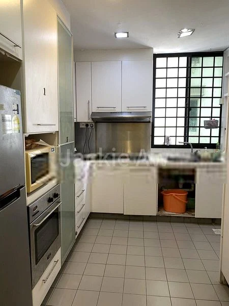 Room (Condo) for Rent in Avon Park - Image 9