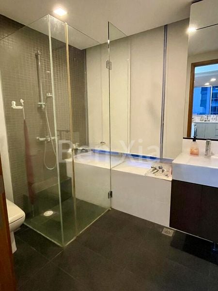 2 Bed Condo for Rent in  The Parc Condominium - Image 3