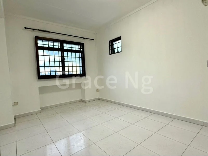 5 Room (5I) HDB for Rent in  14B Lorong 7 Toa Payoh - Image 8
