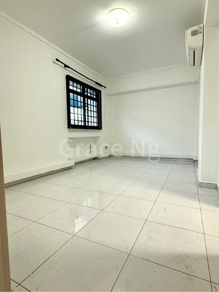 5 Room (5I) HDB for Rent in  14B Lorong 7 Toa Payoh - Image 5