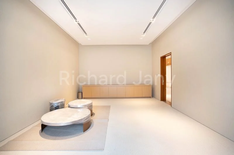 9+1 Bed Good Class Bungalow (Landed) for Rent in  Binjai Park - Image 11