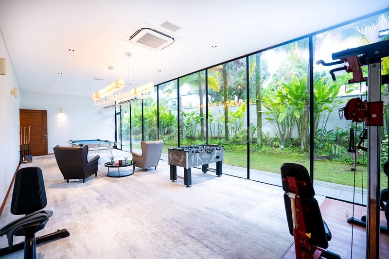 9+1 Bed Good Class Bungalow (Landed) for Rent in  Binjai Park - Image 33