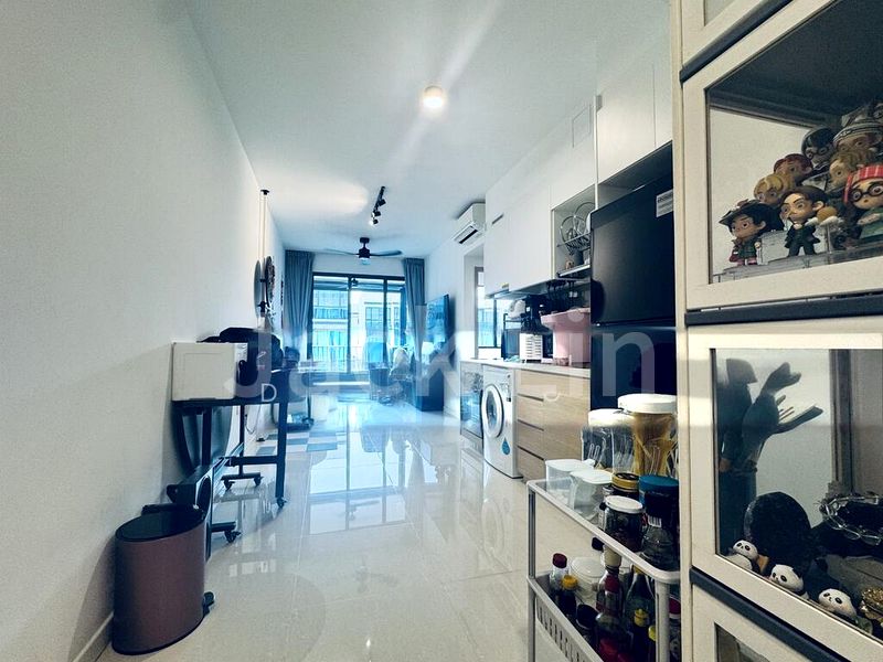 2 Bed Condo for Sale in  Treasure at Tampines - Image 3