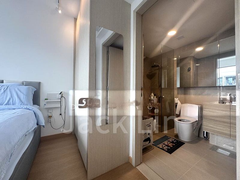 2 Bed Condo for Sale in  Treasure at Tampines - Image 5