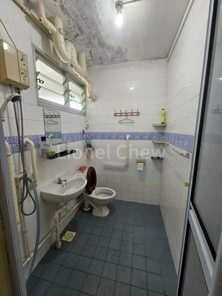 Common Room (HDB) for Rent in  246 Simei Street 5 - Image 4